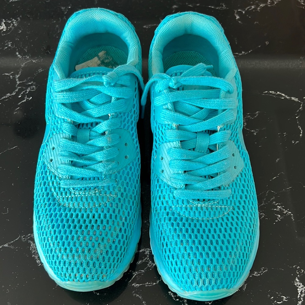 NIKE AIRMAX